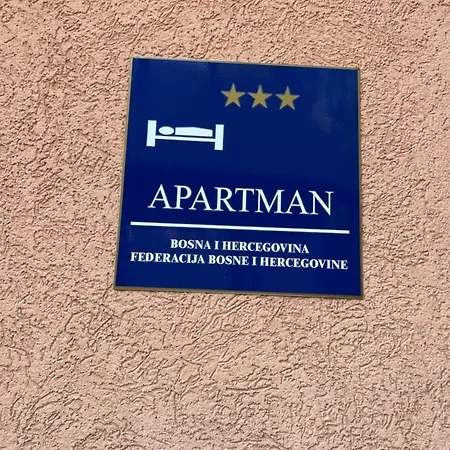 Piramida Mjeseca I Sunca Lägenhet *